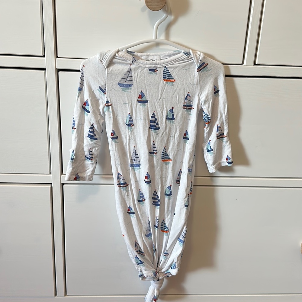 Angel Dear 0-3 Month Knotted Gown